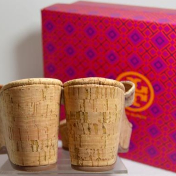 Tory Burch Snake print cork wedge sandals - Picture 4 of 5